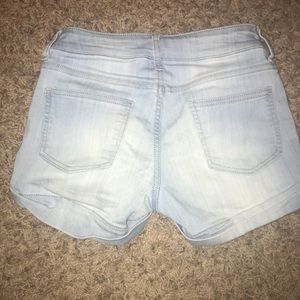 No Boundaries Shorts - No Boundaries shorts size 1 No Boundaries Shorts - No Boundaries shorts size 1
